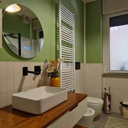 Oasi - Idromassaggio E Relax Per 4 Persone ミラノ